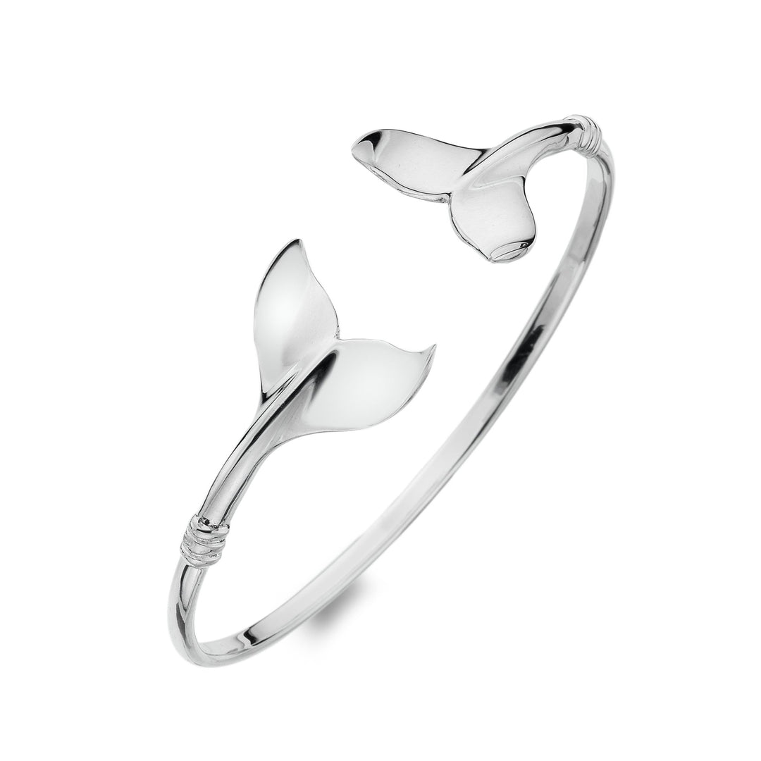 Whales tail torque bangle