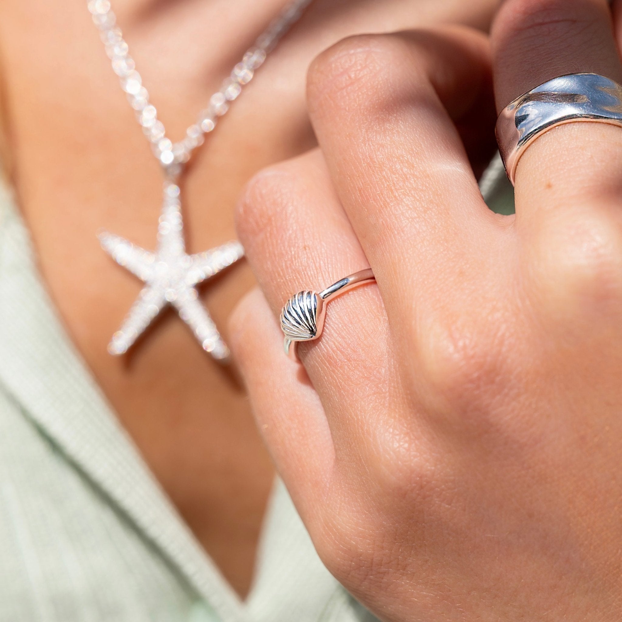 Silver Clam Shell Ring